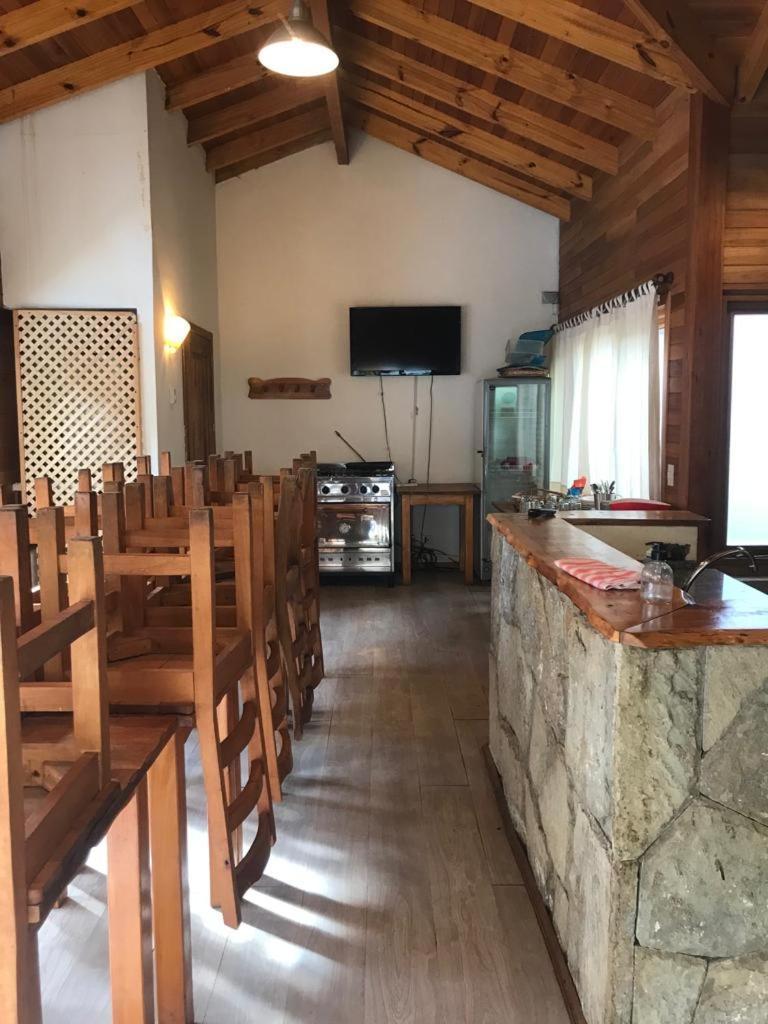 Apart Hotel Robles Del Sur Сан-Мартін-де-лос-Андес Екстер'єр фото