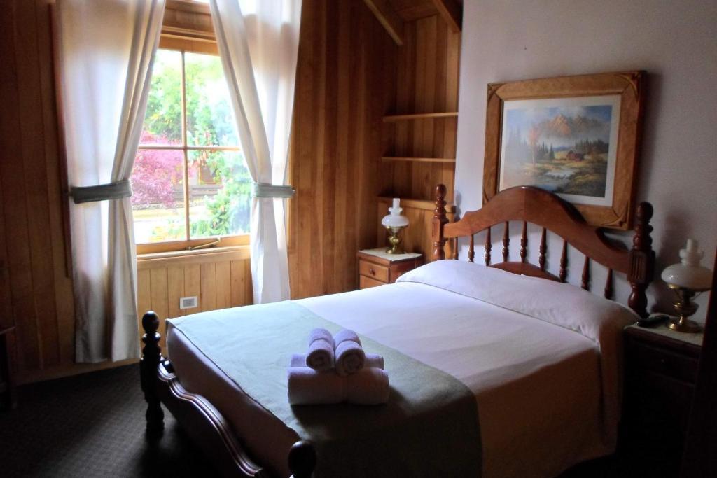 Apart Hotel Robles Del Sur Сан-Мартін-де-лос-Андес Номер фото