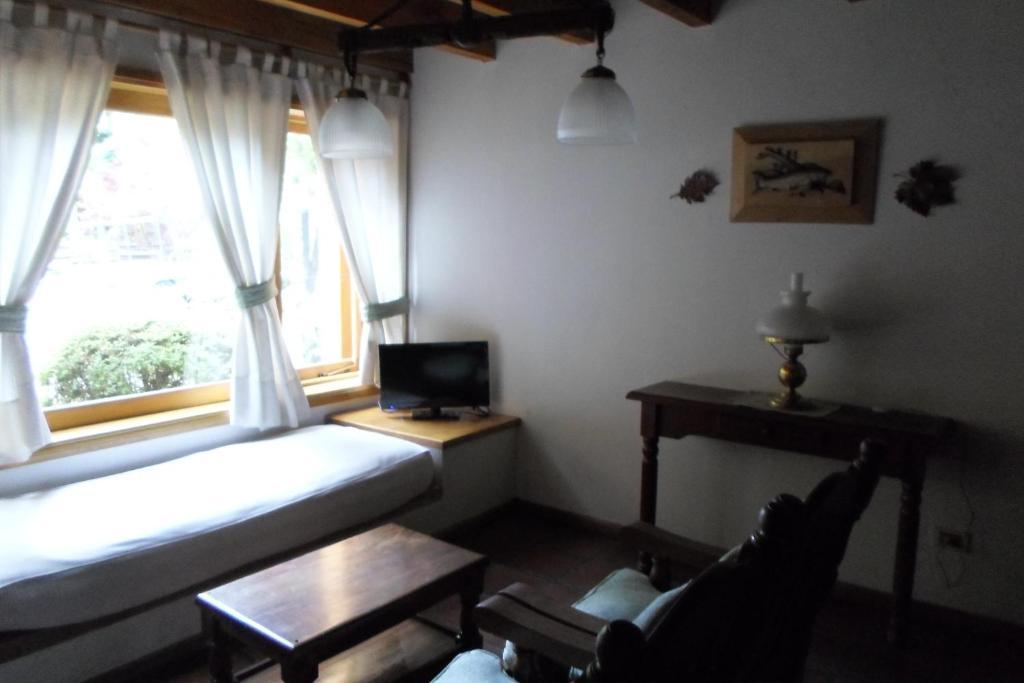 Apart Hotel Robles Del Sur Сан-Мартін-де-лос-Андес Екстер'єр фото