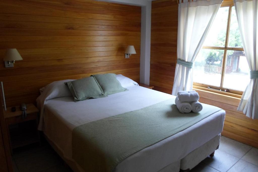Apart Hotel Robles Del Sur Сан-Мартін-де-лос-Андес Екстер'єр фото